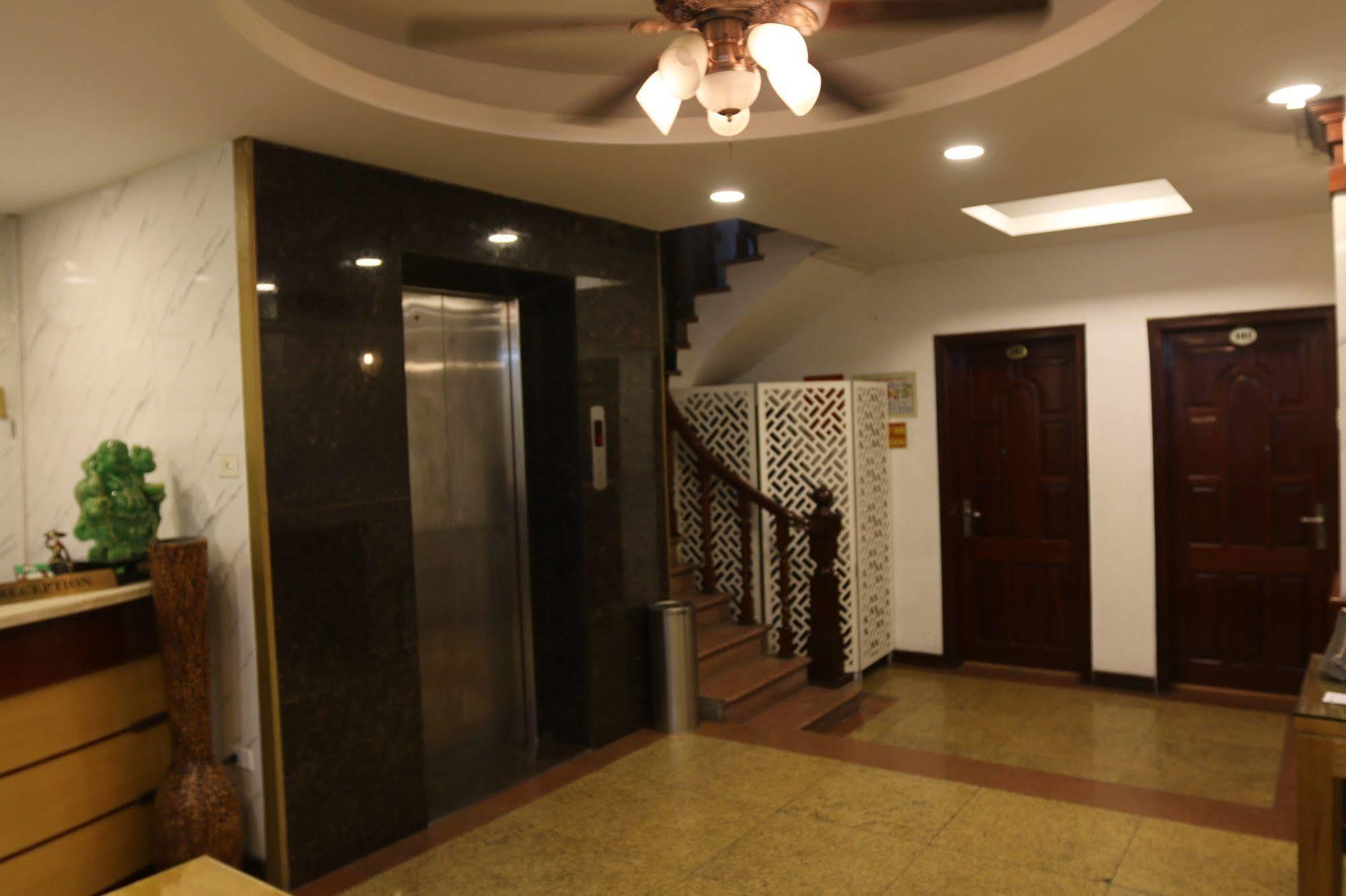 Hanoi Ancient Paradise Hotel Екстер'єр фото